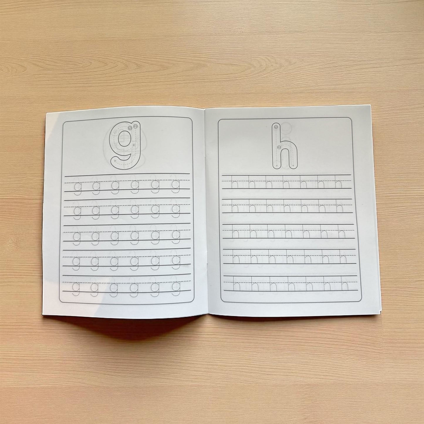 Document de traçage de lettres – Format 8,5 x 6,5 pouces | Cahier d’apprentissage pour enfants