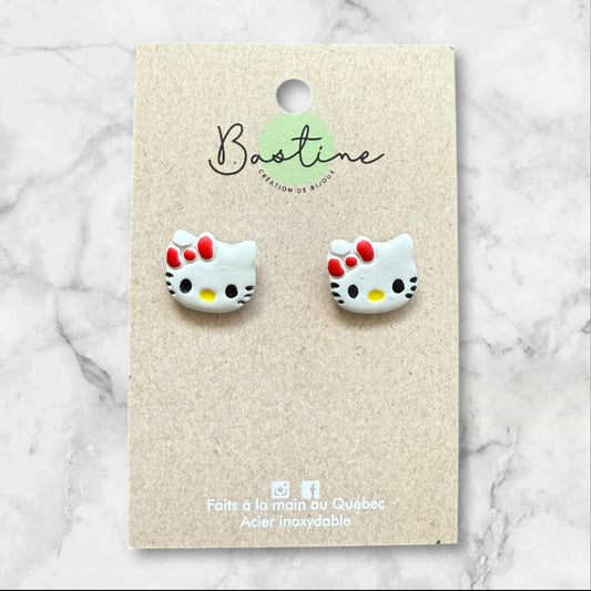 Earring White Doll Cat