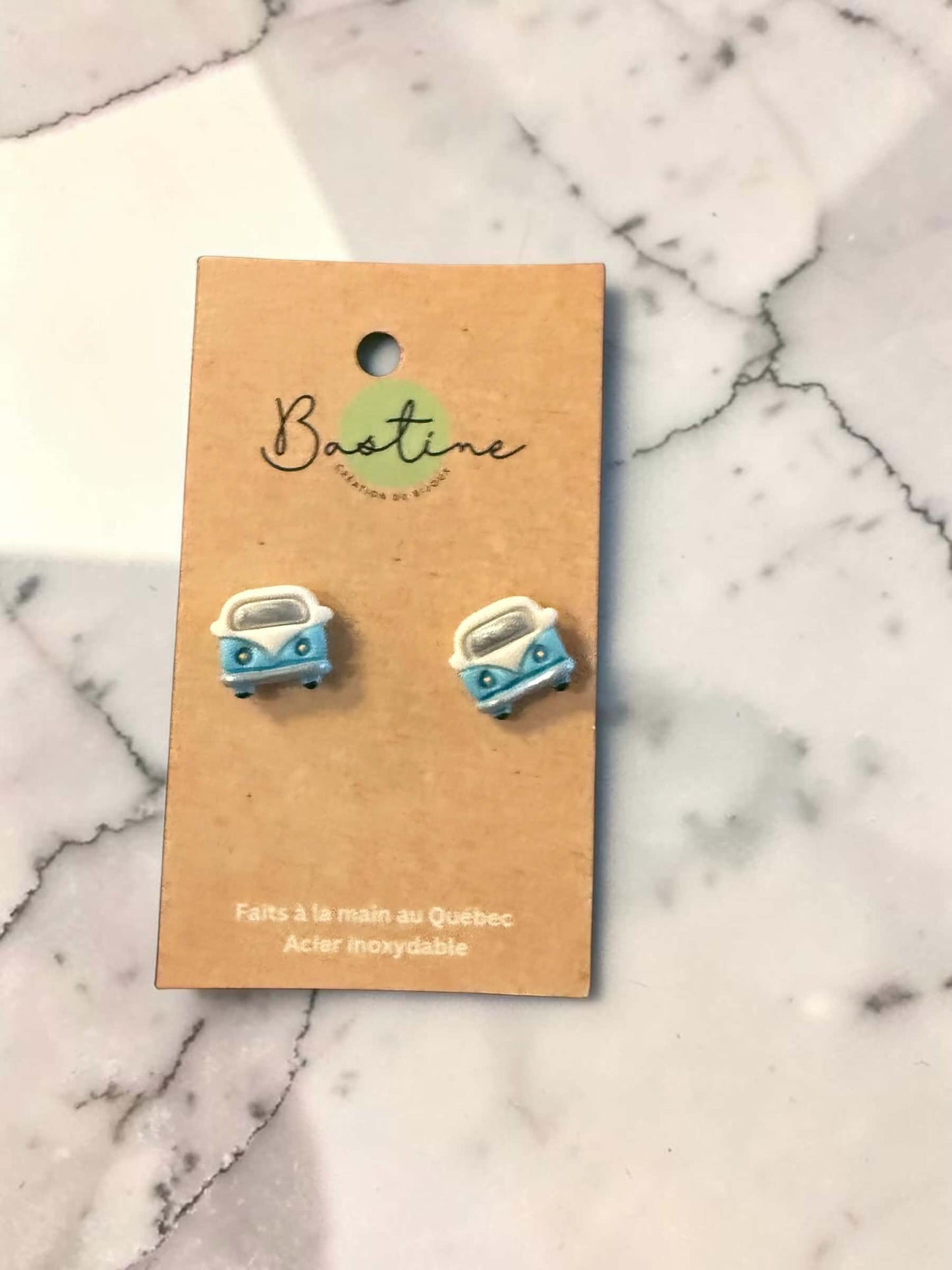 Earring car