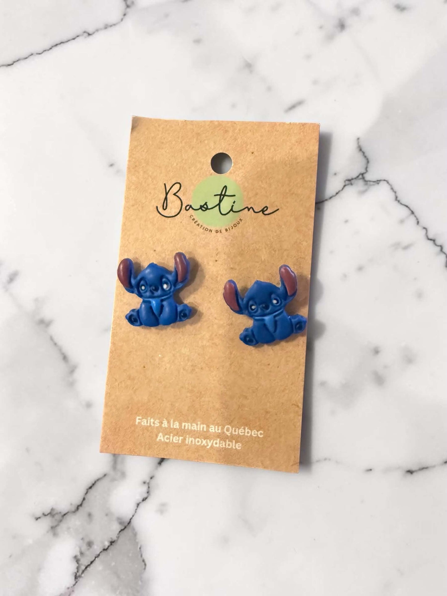 Earring blue alien