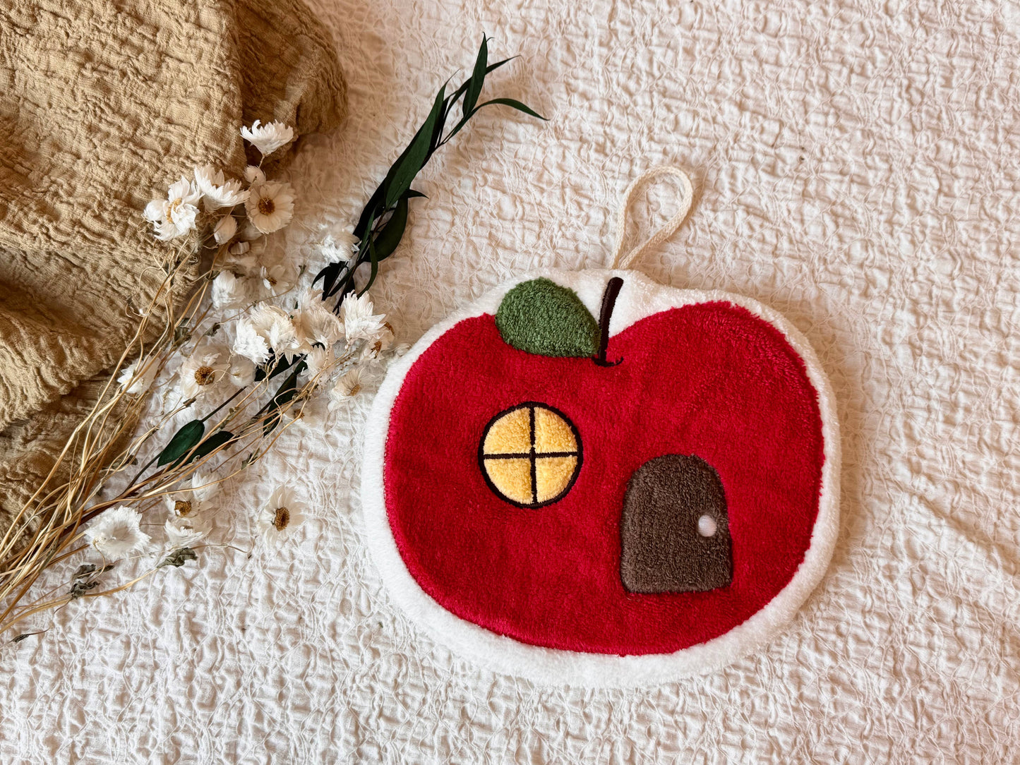 Modern hanging hand towel