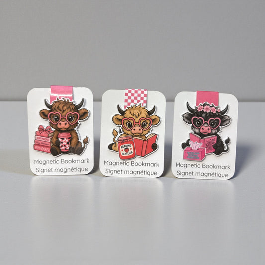 Highland Cow  Die-Cut Magnetic Bookmark – Artistic Page Holder - 1 unit