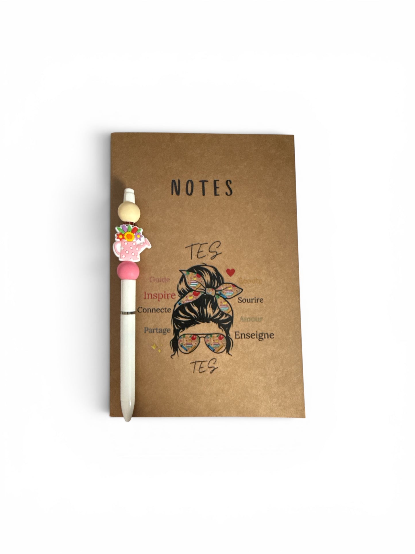 Carnet avec stylo