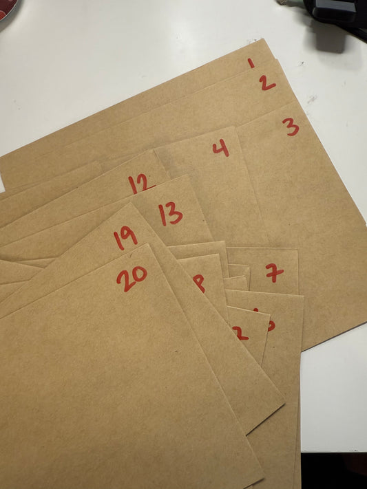 💌  Enveloppes Mystères — PRÉCOMMANDE MAINTENANT ! (Seulement 8,95$ !)