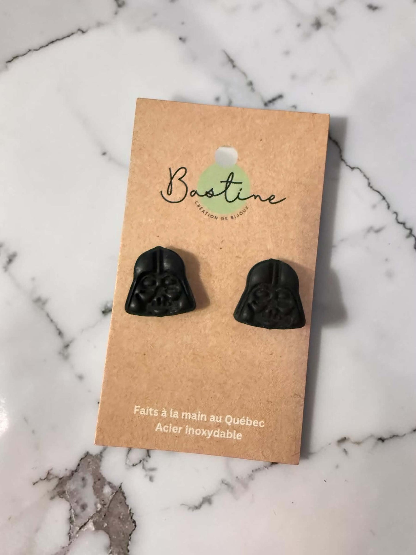 Earring black star
