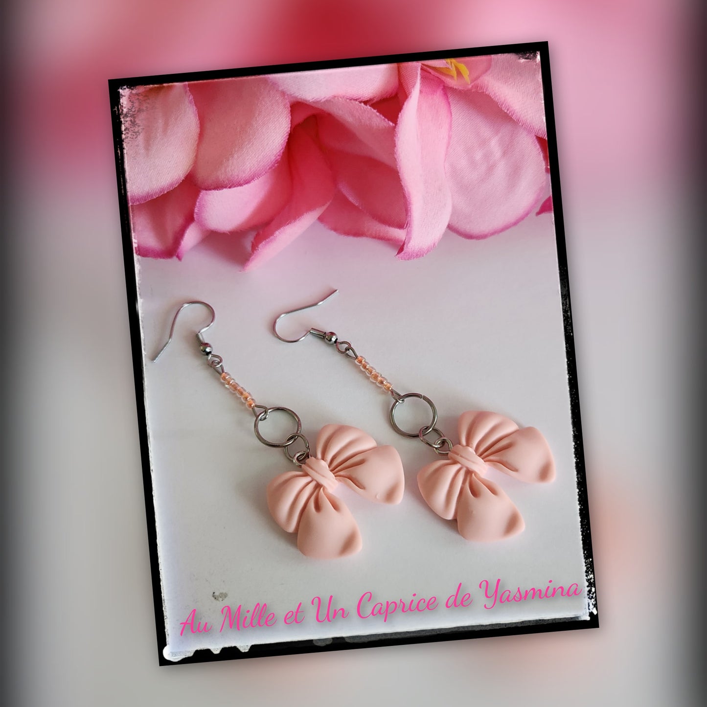 Boucles d'oreilles • Ruban rose