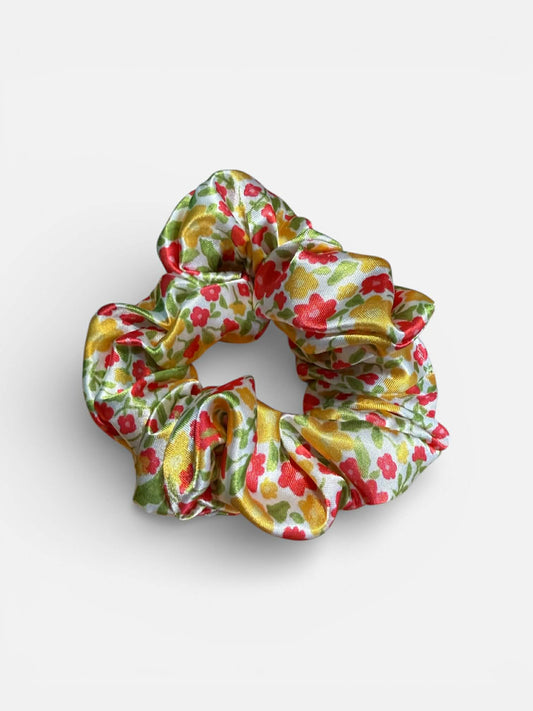 Chouchou Satin Flower